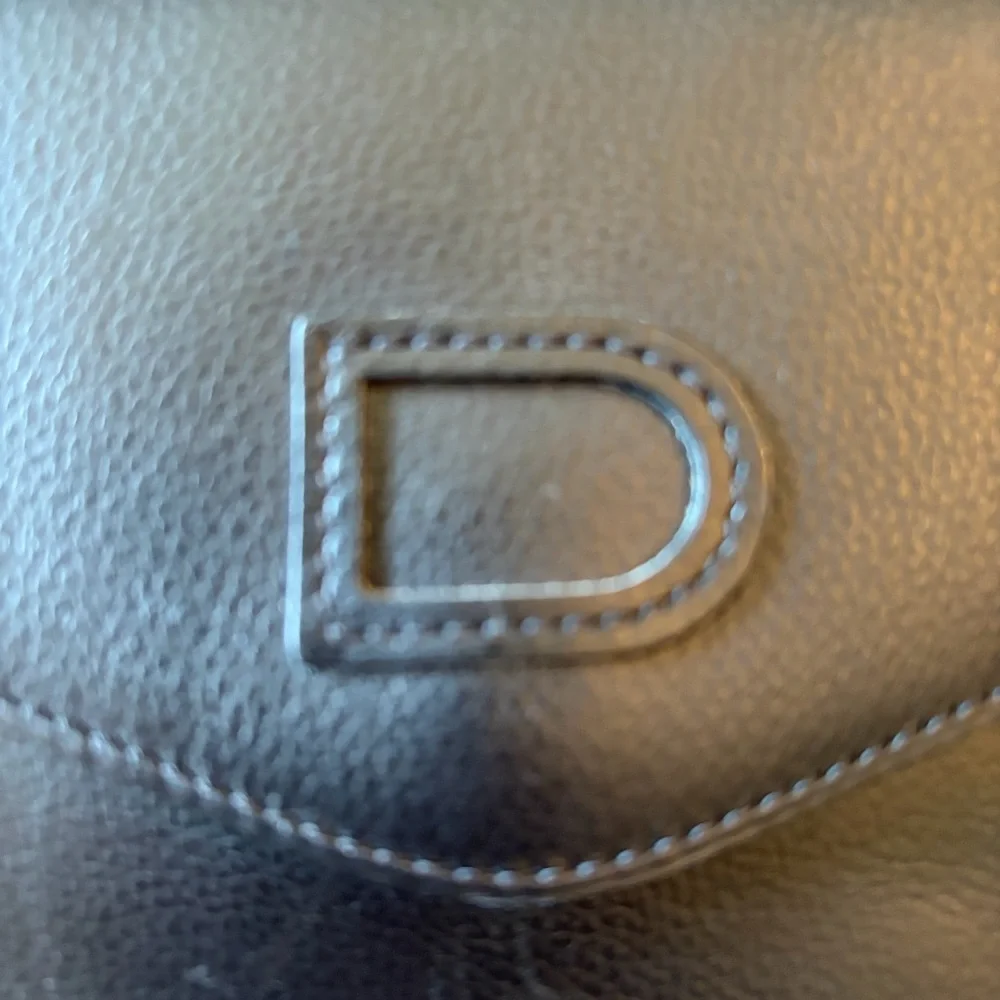 Oh So Chic Black Leather Delvaux 'D' Pouch.